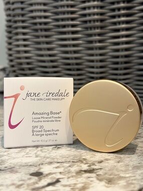 Jane Iredale Amazing Base Loose Mineral Powder-BISQUE